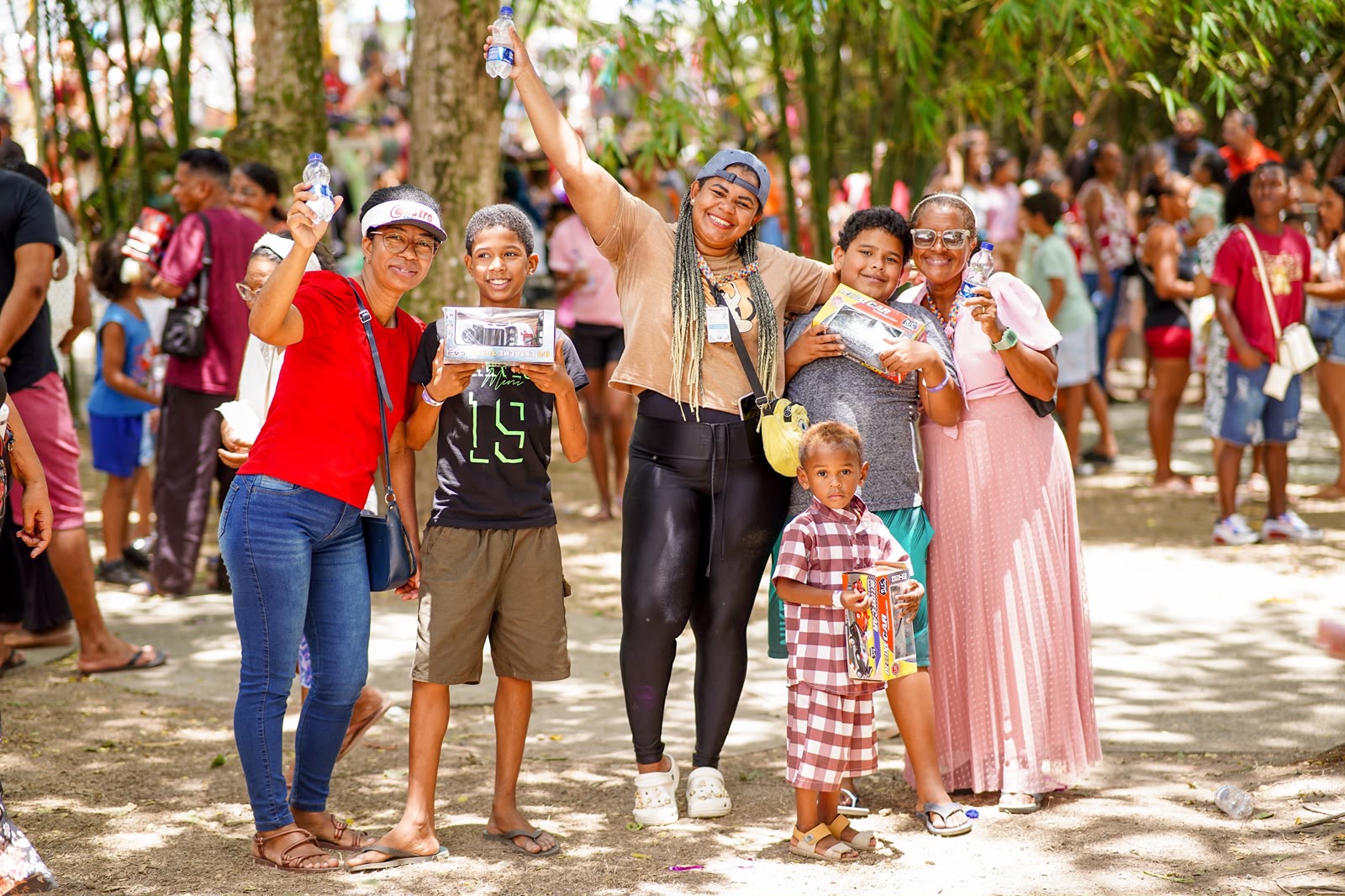 “Aqui é uma festa para a família camaçariense”, afirma prefeito Luiz Caetano