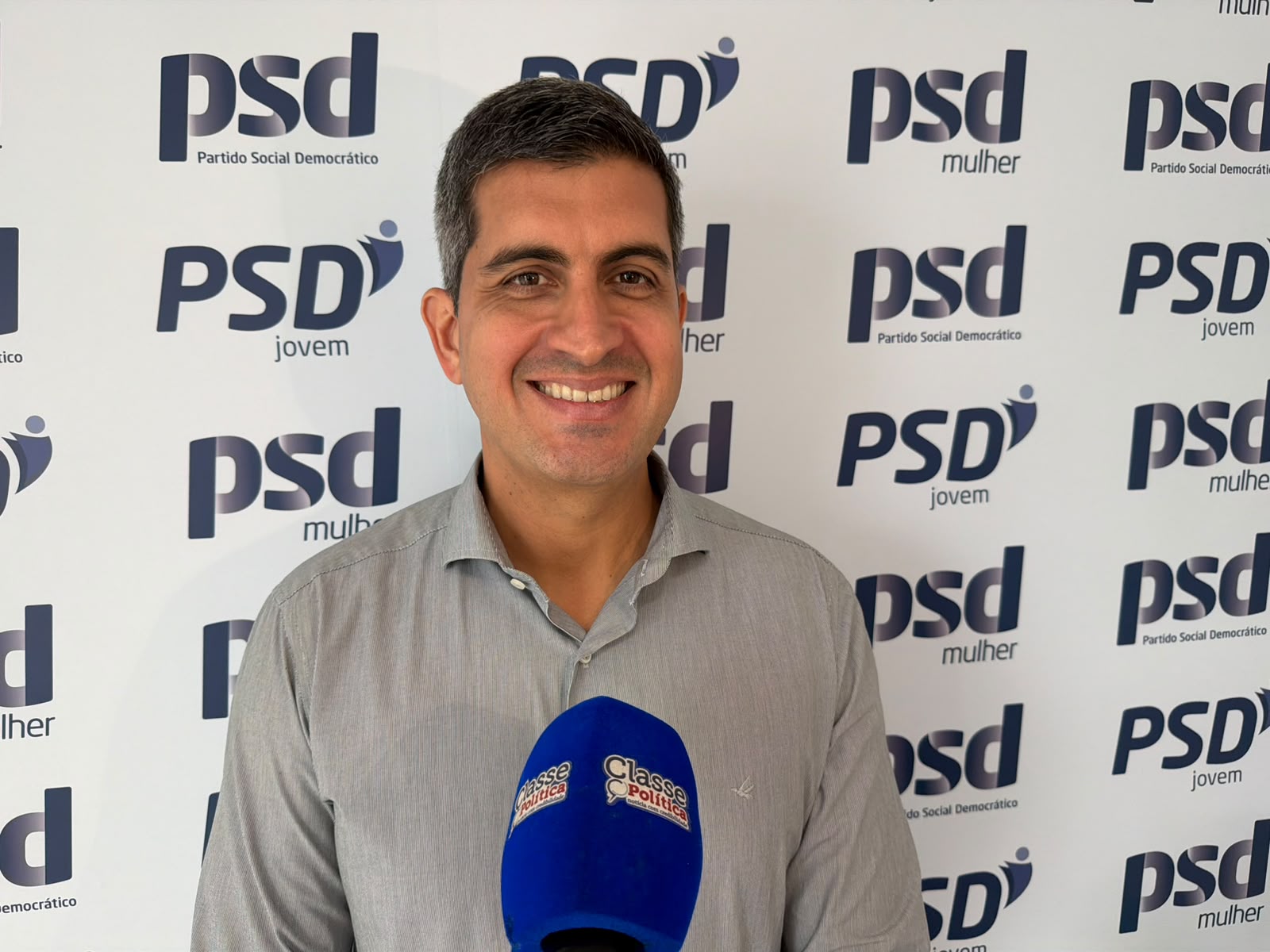 Daniel Alencar oficializa pré-candidatura a deputado federal pelo PSD e destaca avanços na saúde da Bahia