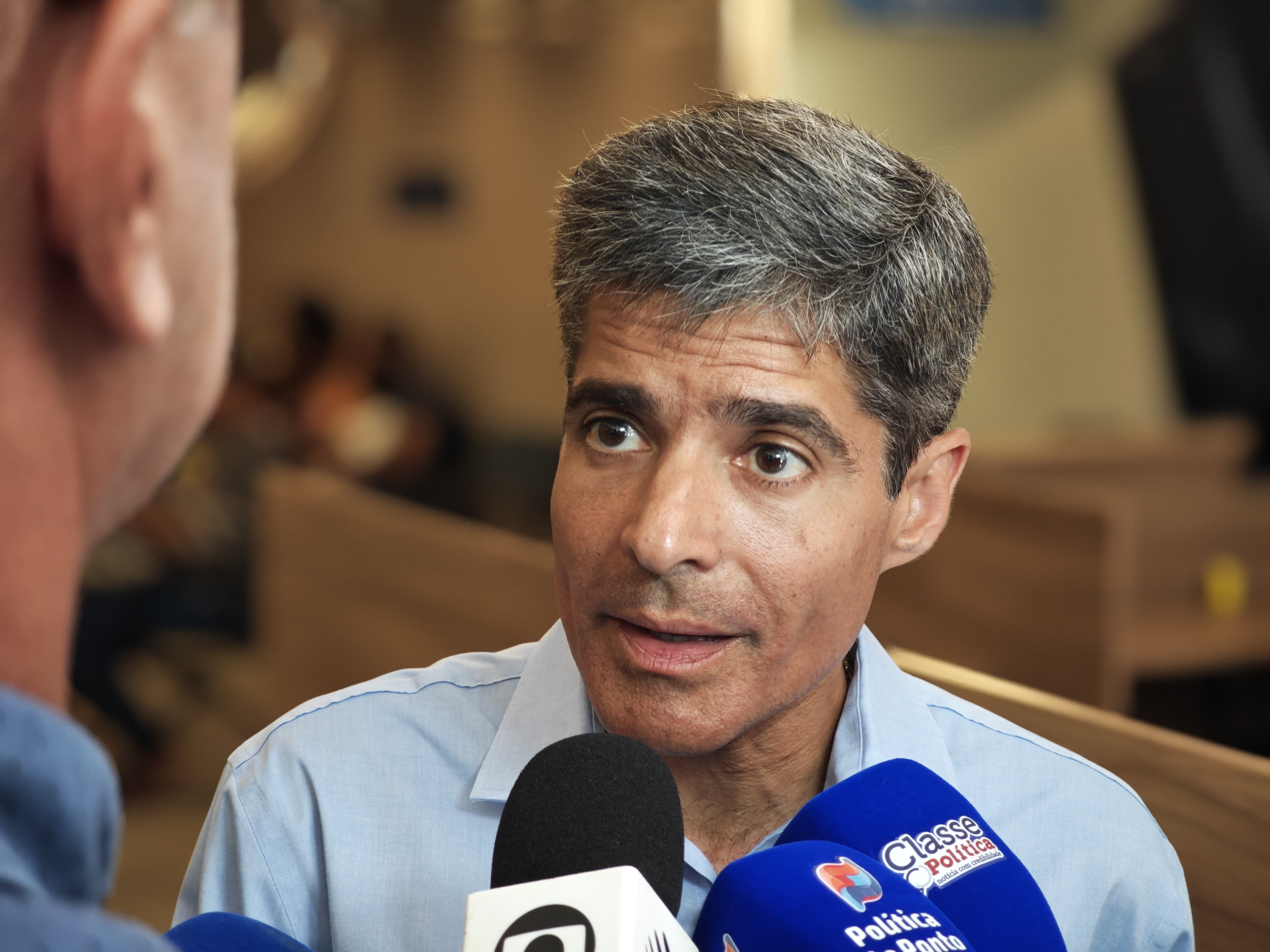 "É preciso mudar o governo para retomar os territórios", afirma ACM Neto sobre violência na Bahia