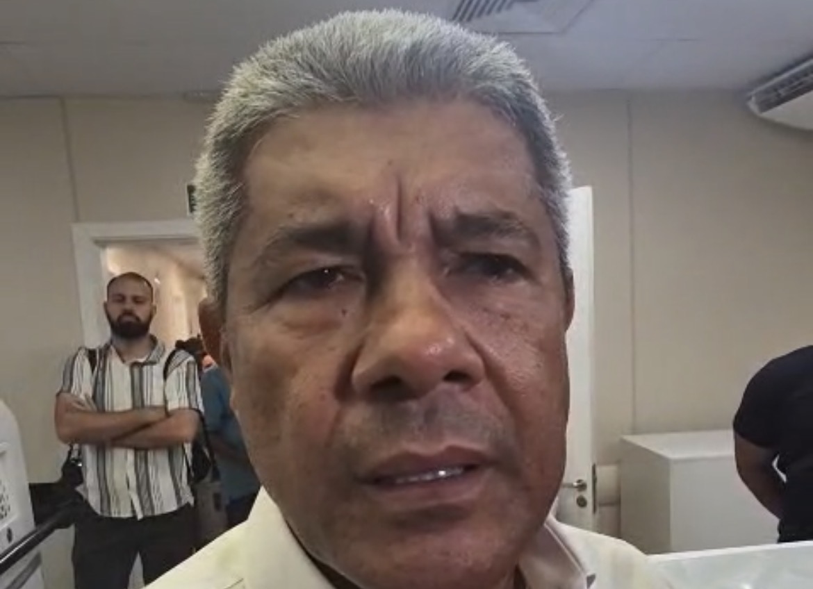 “Ele quer negar a origem de muitos”: Jerônimo reage a ACM Neto e defende identidade de quem veio do interior