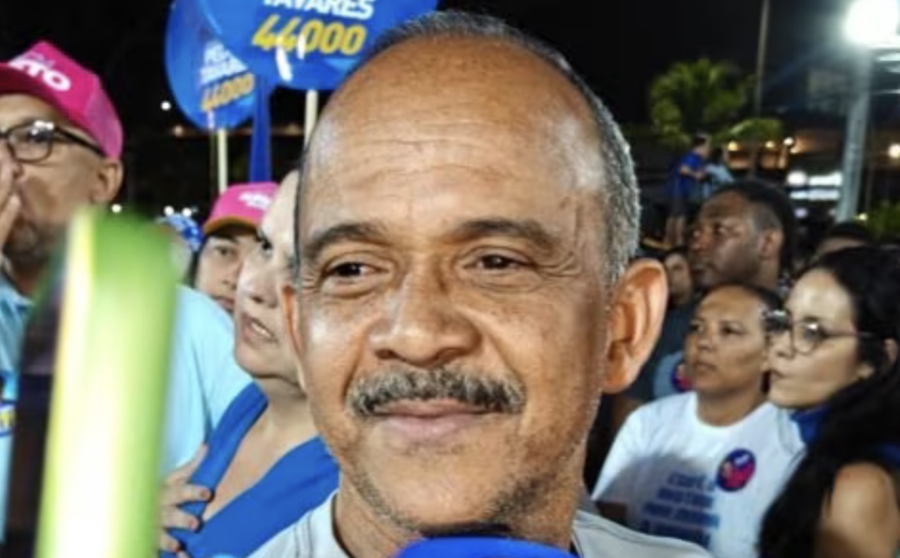 Elinaldo diz que Bahia vive “sentimento de mudança” e prevê vitória de ACM Neto em 2027