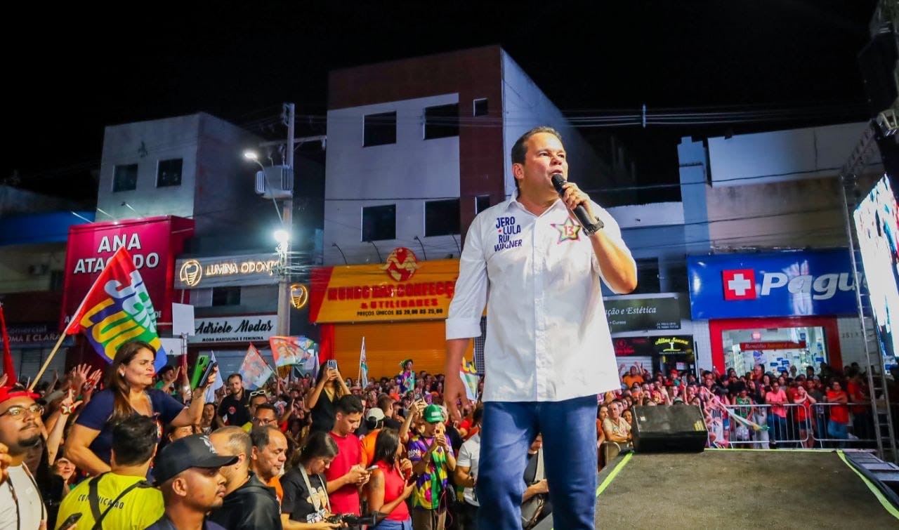 Geraldinho destaca a força da chapa governista no primeiro comício da campanha de reeleição de Jerônimo Rodrigues