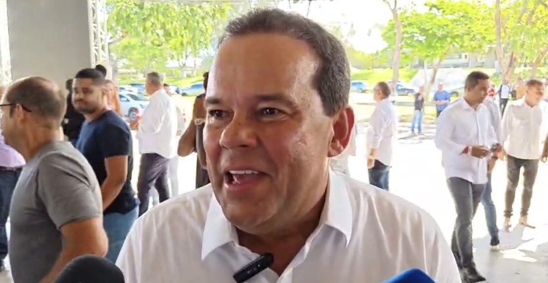 Geraldo Júnior exalta força do MDB e "unidade do grupo" durante evento em Salvador