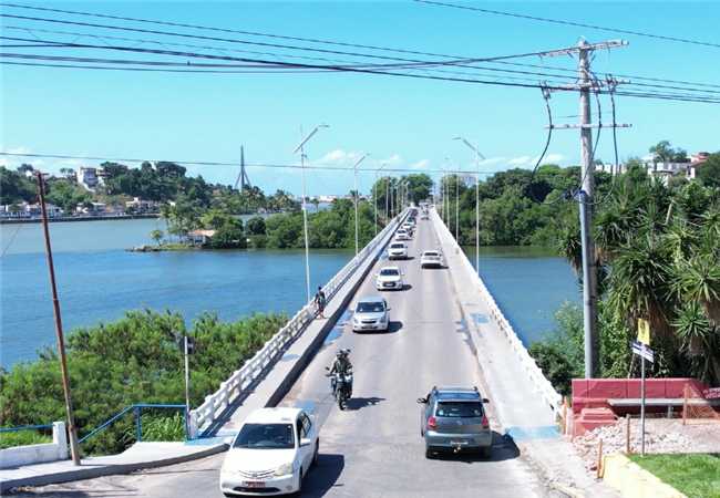 Ilhéus: Ponte Lomanto Júnior será parcialmente interditada nesta  sexta-feira (25) para retirada de cabos Classe Politica • Política com  Interatividade