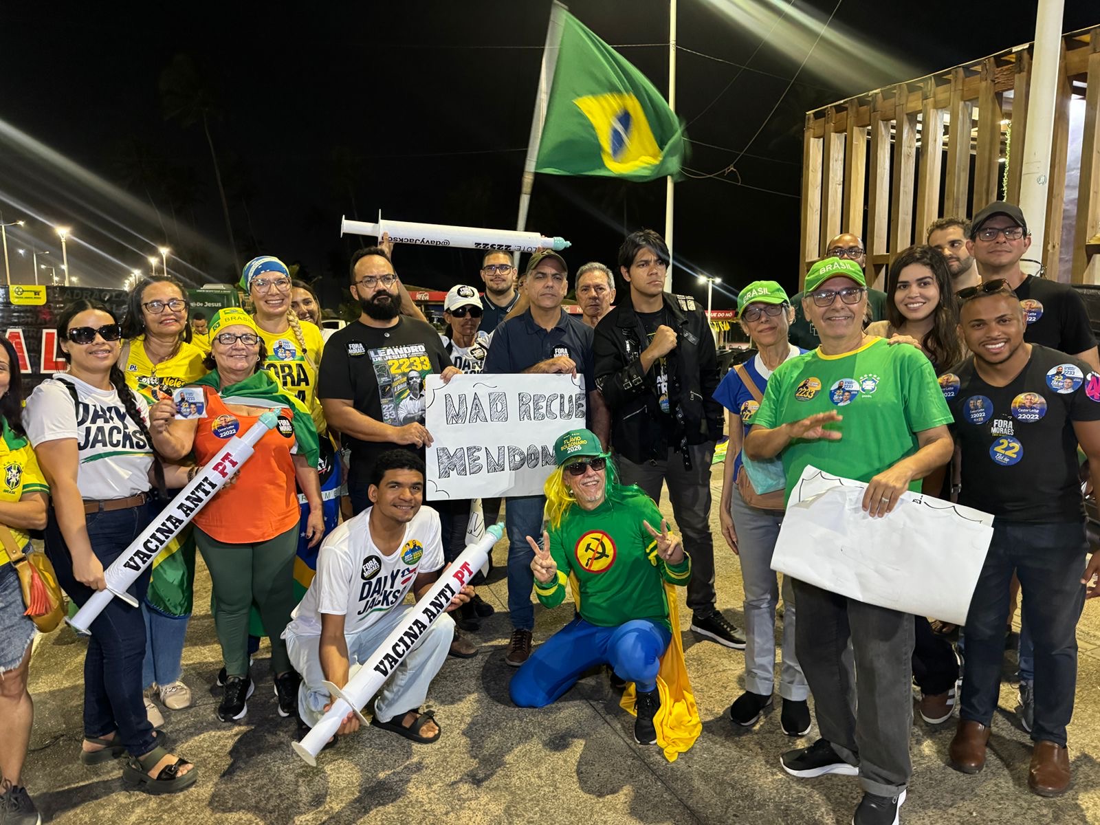Leandro de Jesus participa de ato “Fora Moraes” em Salvador e reforça pedido de prisão de ministro do STF