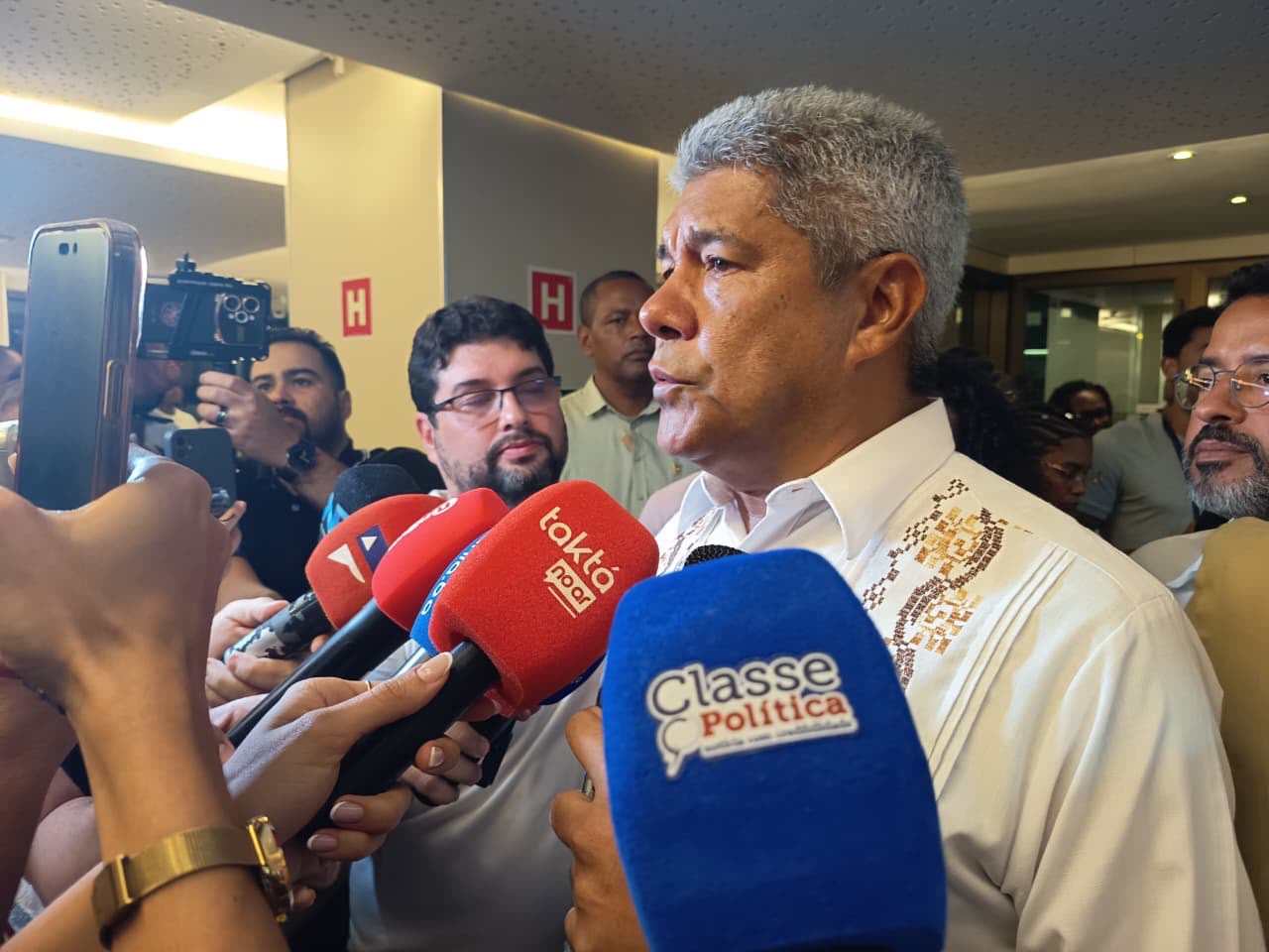 “O palanque do PSD na Bahia é de Lula e da gente”, afirma Jerônimo ao lado de Otto Alencar