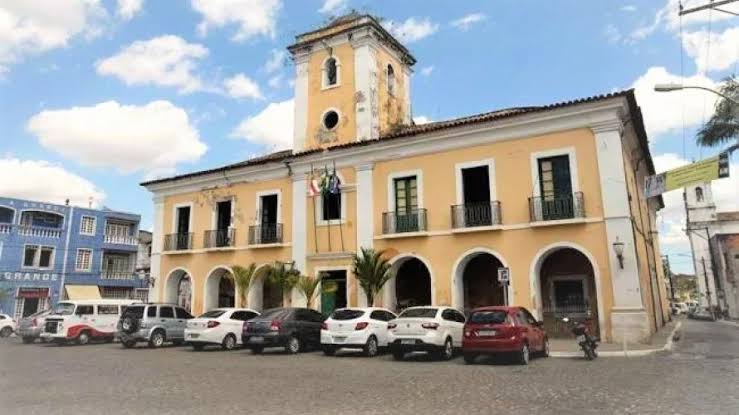 Santo Amaro: Prefeito Flaviano determina rescisão de contratos REDA após recomendação do MP-BA