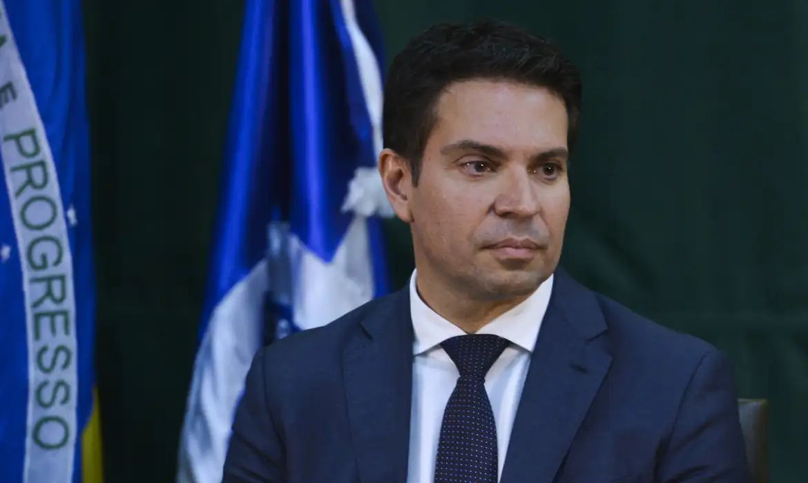 STF tem maioria para restringir decisão da Câmara sobre Ramagem